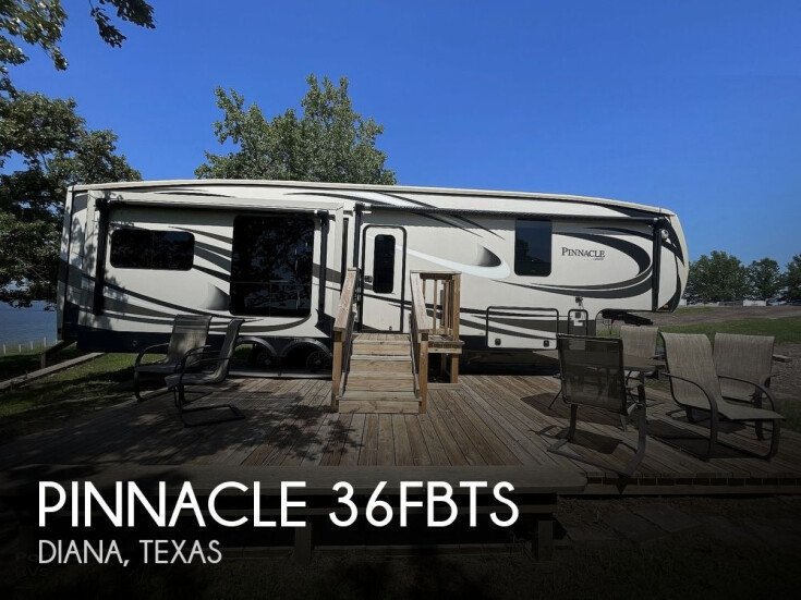 Thumbnail Photo undefined for 2016 JAYCO Pinnacle